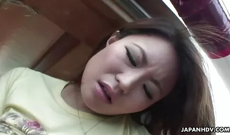 Nóng văn phòng đĩ cho một dơ bẩn pussyjob với một sec loan nuan máy rung và được cao