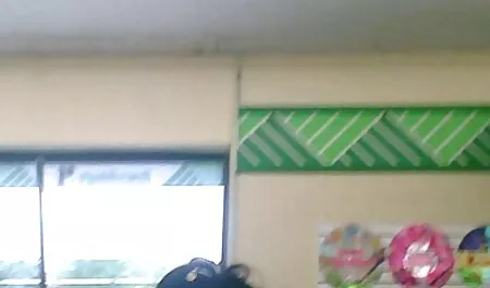 Một cô gái trẻ là hoang dã phimsecloan luan đam từ một mát xa dễ chịu
