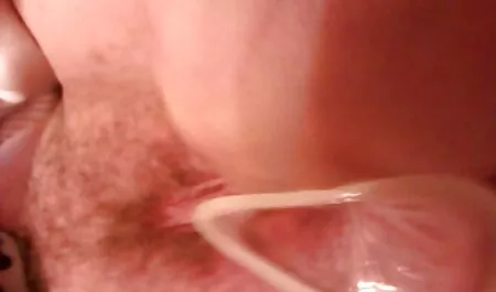 Lustful trẻ đĩ là tàn sec nang dau cha chong bạo fuck trong miệng cô ấy nước mắt cùng một lúc bởi ba mạnh mẽ phalluses