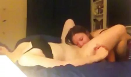 Oozing Hotties pussies và phim secloan luân một vòi nước cho họ